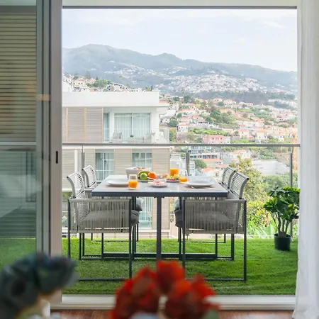 Solimar I Pool Gym & Parking * Funchal (Madeira)
