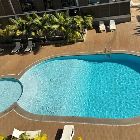 Apartment Solimar I Pool Gym & Parking Funchal (Madeira)