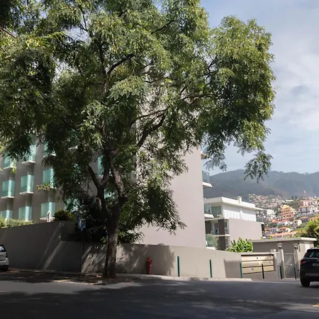 Solimar I Pool Gym & Parking
